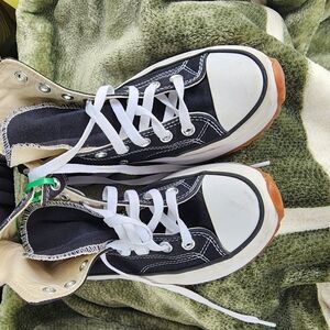 Converse Black and White High-Tops Sz 8 Women